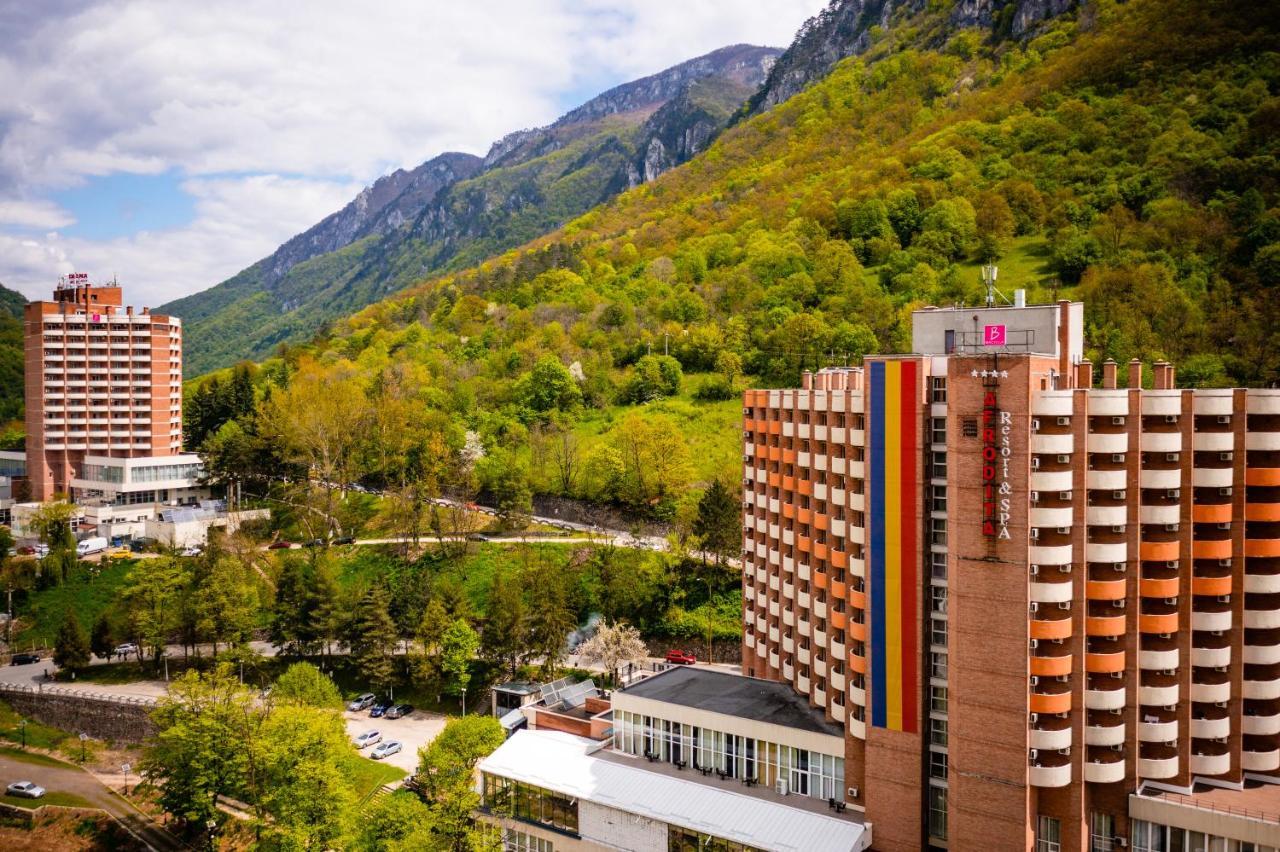 Hotel Domogled Băile Herculane Exterior foto